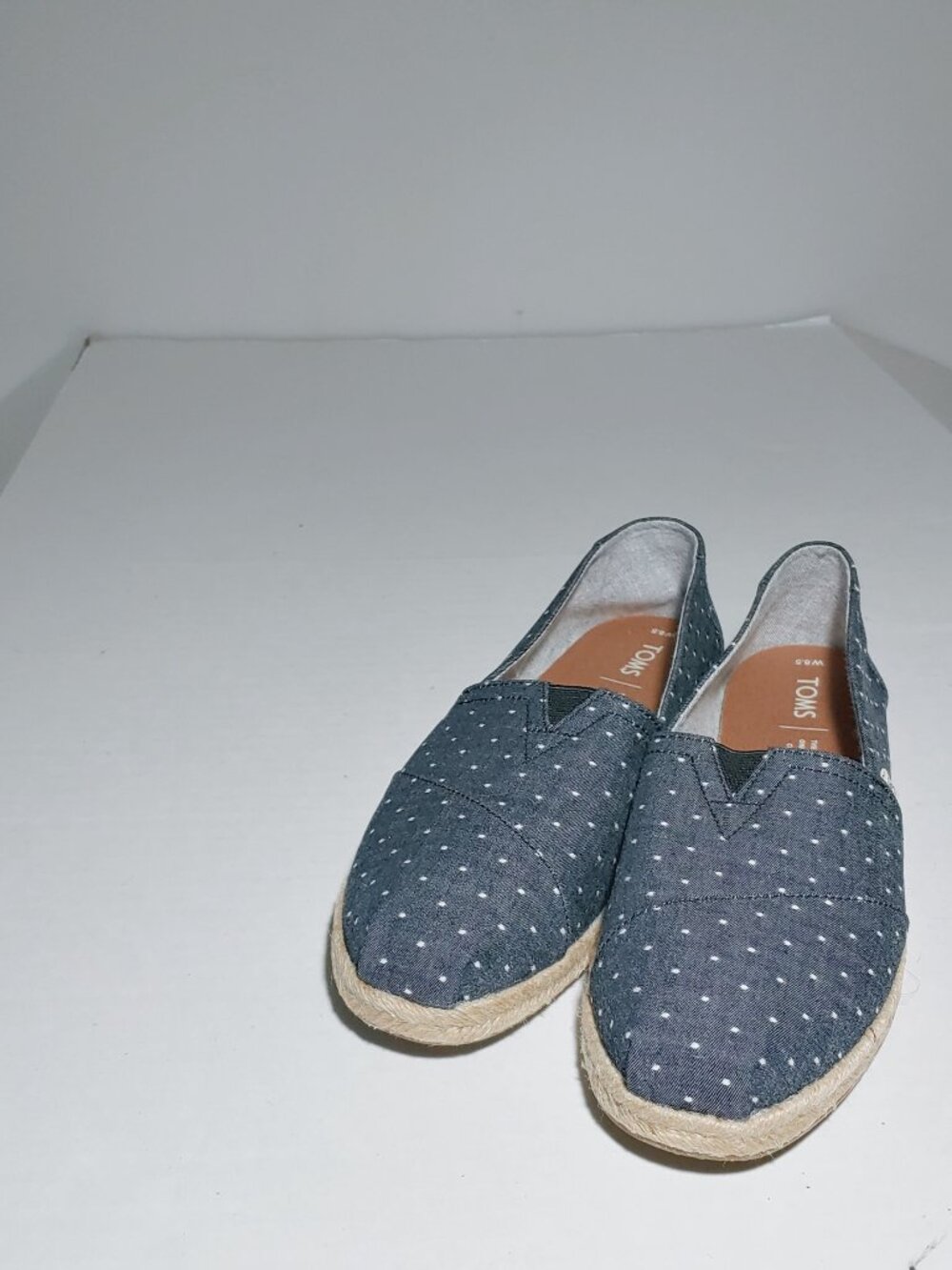 TOMS Classic Navy Blue Dot Chambray Espadrille Flat Size 8.5W - Picture 5 of 6